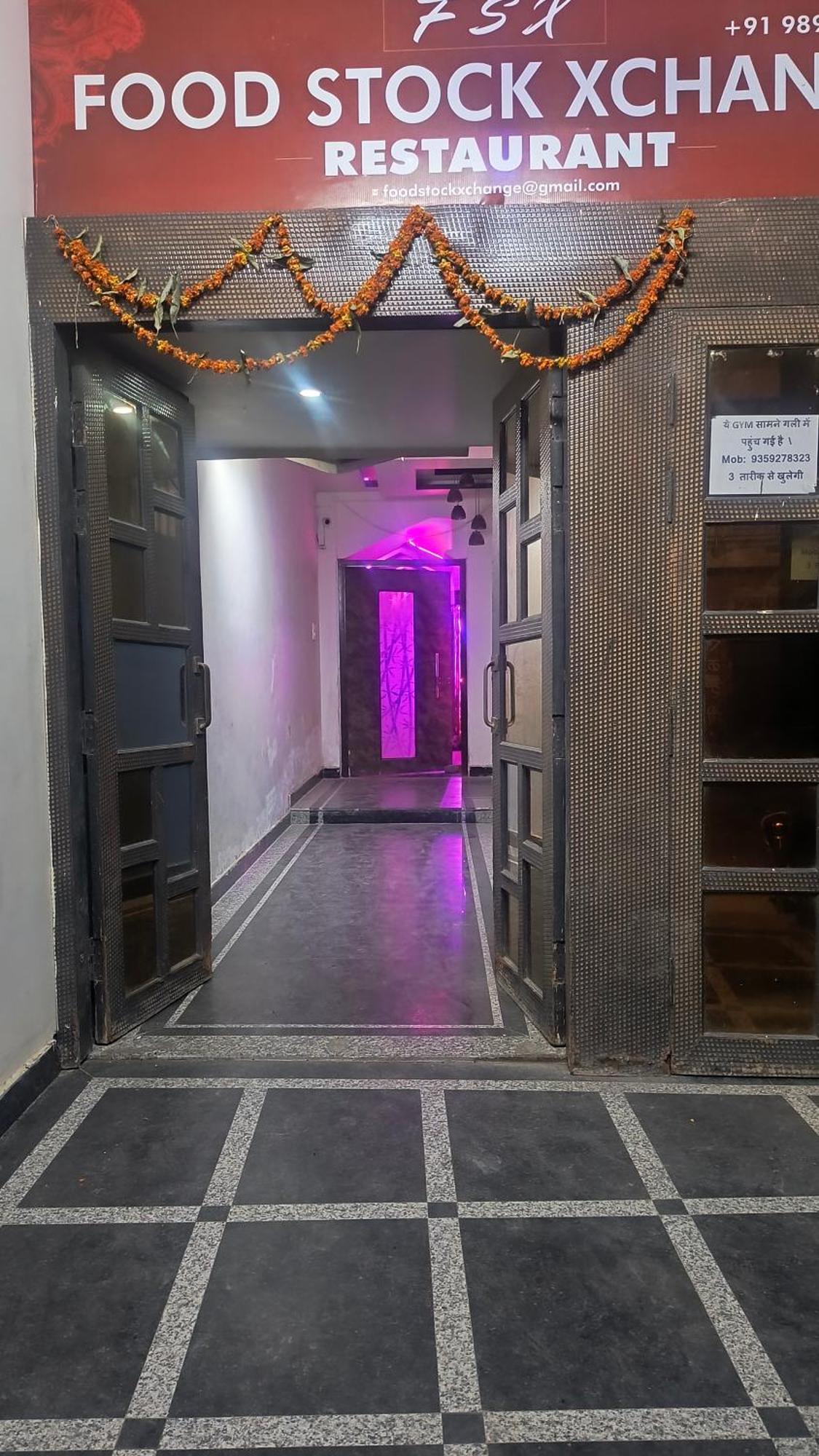 Townhouse 03 Hotel Agra  Ngoại thất bức ảnh